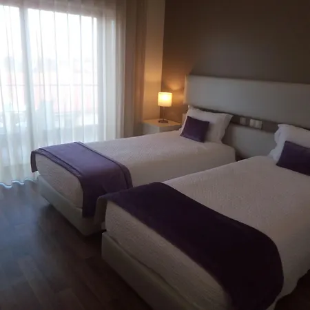 Hotel Monte Lirio 4*